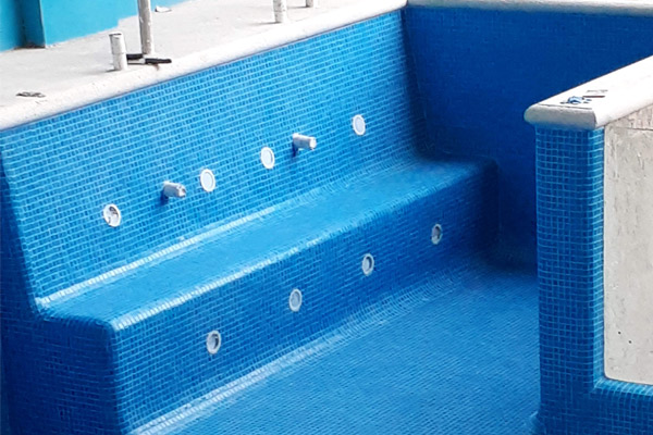 Jacuzzi en mosaico veneciano